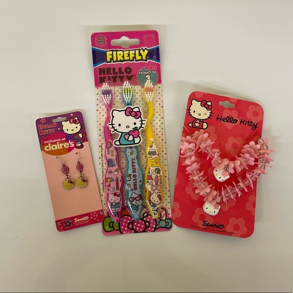 Sanrio Hello Kitty jewelry/toothbrush bundle 30th Anniversary - Picture 1 of 4